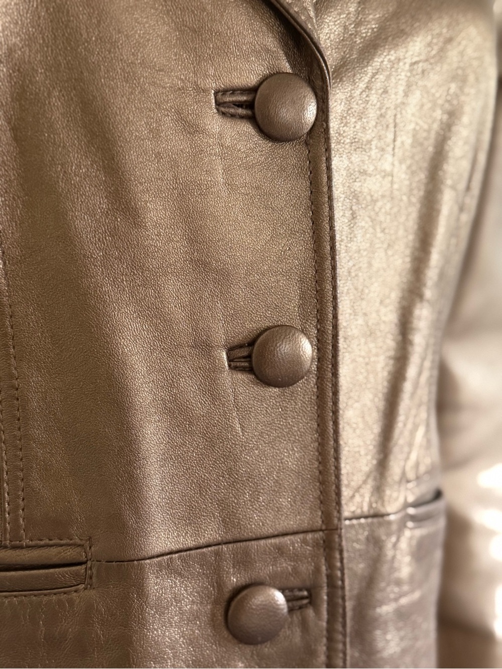 Bernardo Women’s Bronze Genuine Leather Blazer Jacket Holiday Party | Large - Picture 5 of 14